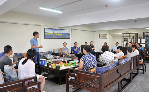 軍興溢美楊海濤副會(huì)長分享